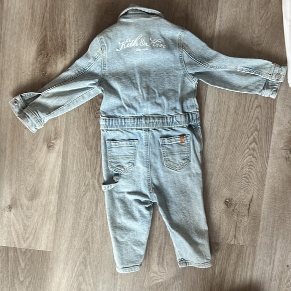 Size 12-18M - Picture 2 of 2